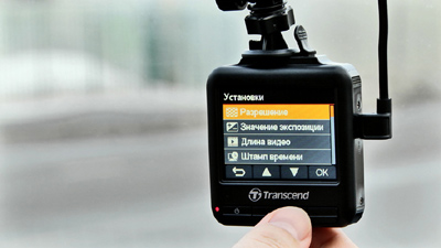Автомобильный видеорегистратор Transcend DrivePro 100