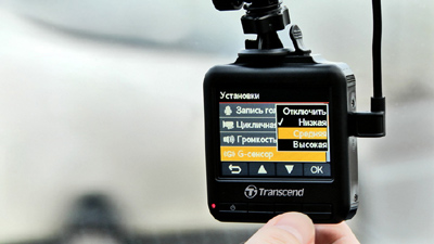 Автомобильный видеорегистратор Transcend DrivePro 100