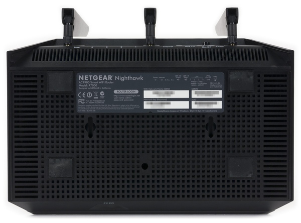 Внешний вид Netgear R7000