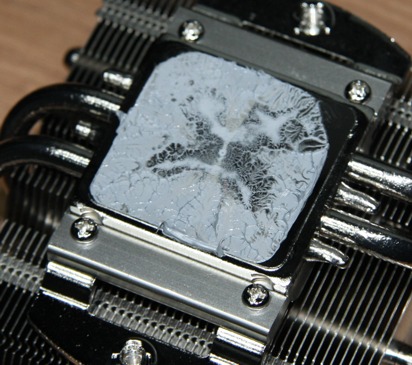 NH-L9x65 SE-AM4, распределение термопасты