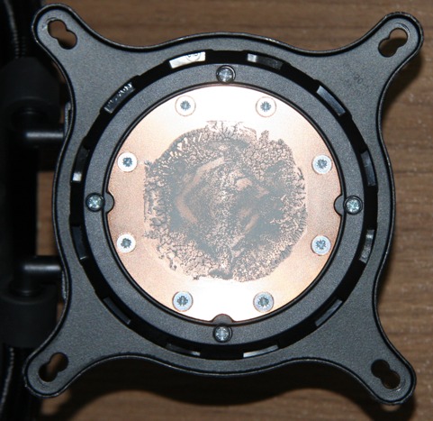 NZXT Kraken X42, распределение термопасты