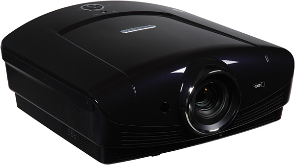 Кинотеатральный Full HD SXRD-проектор Mitsubishi HC9000D, общий вид
