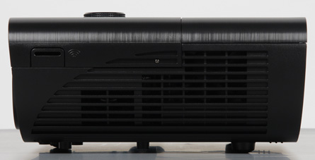 DLP-проектор ViewSonic Pro7827HD, вид слева