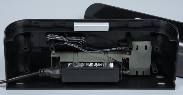 Робот-пылесос Neato XV Signature Pro, база