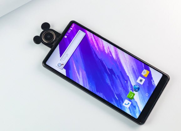 Смартфон Bluboo S2 получил аксессуары для поворотной камеры