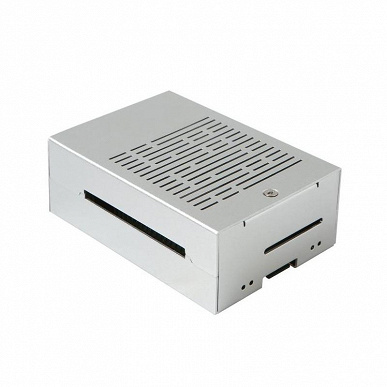 Корпус Gelid Iceberry обеспечивает активное охлаждение одноплатного компьютера Raspberry Pi 4