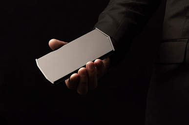 Snapdragon 865, семиугольный дисплей, 108 Мп и восьмиугольная вспышка. «Самый необычный в мире смартфон» оценили всего лишь в $500