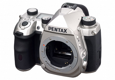 Опубликован видеоролик, посвященный будущей флагманской зеркальной камере Pentax формата APS-C
