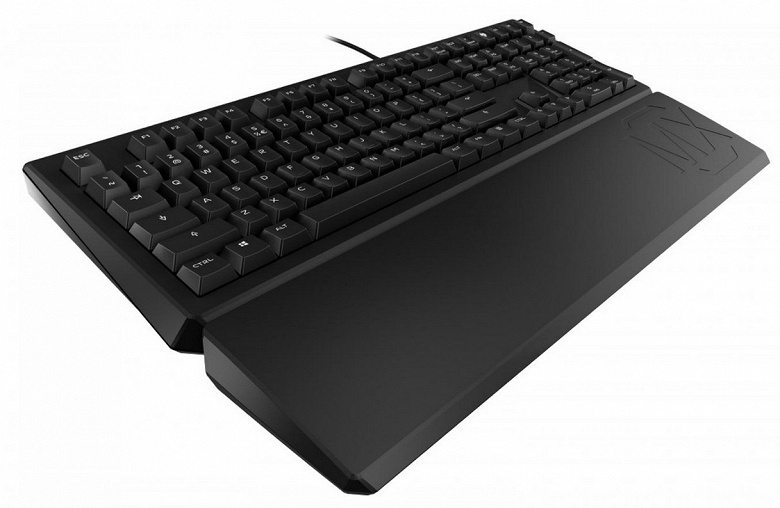 В клавиатуре Cherry MX Board 1.0 используются переключатели Cherry MX