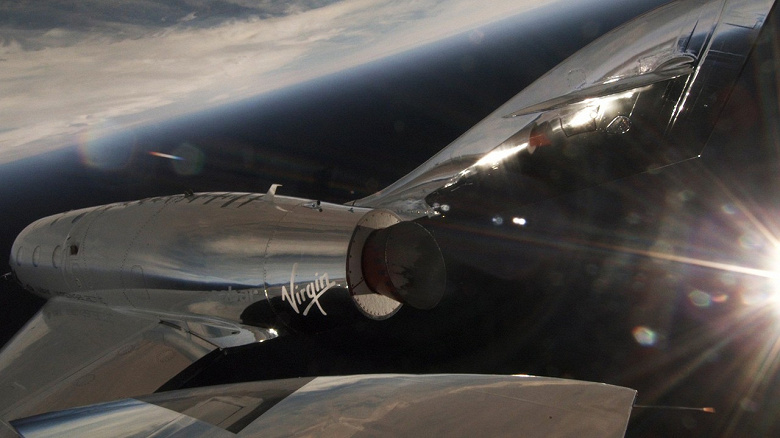 Суборбитальный космический корабль SpaceShipTwo совершил свой первый полноценный тестовый полёт после крушения предшественника