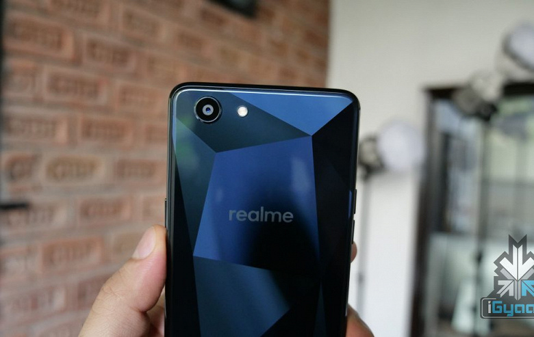 Oppo Realme 1 — 200-долларовый смартфон с 6 ГБ ОЗУ, 128 ГБ флэш-памяти и современной платформой