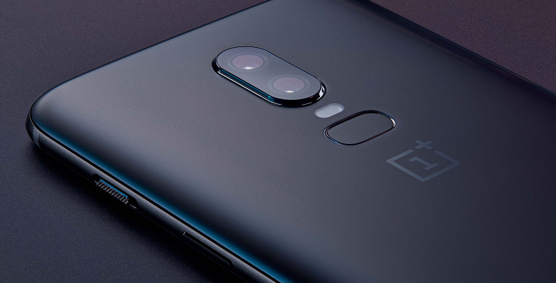 OnePlus 6 — первый смартфон производителя, который умеет обновлять ПО незаметно для пользователя