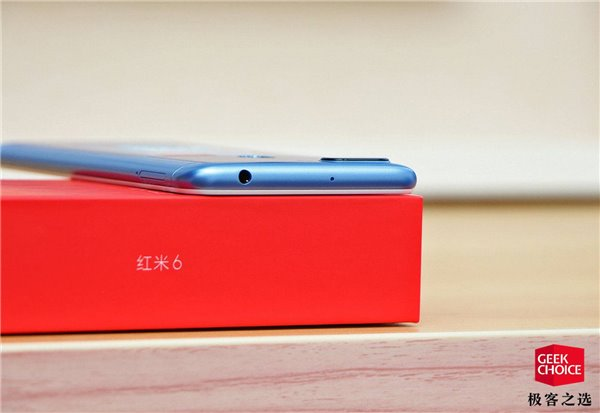 Xiaomi лишила ИК-порта смартфона Redmi 6 и Redmi 6A