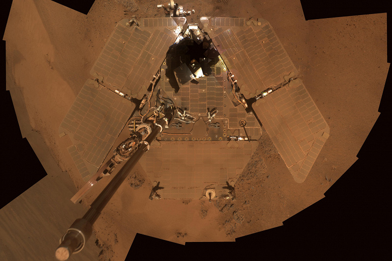 Марсоход Opportunity попал в песчаную бурю и не выходит на связь