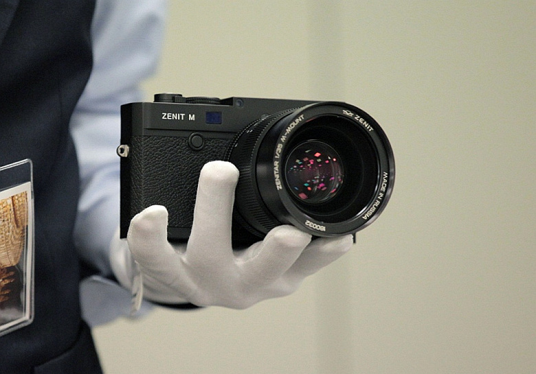 Leica возвращает в строй фотоаппараты «Зенит»