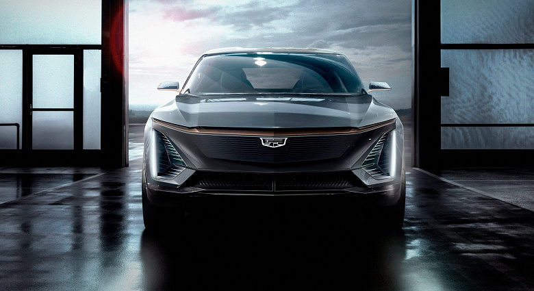 General Motors показала футуристический электрический кроссовер Cadillac, который будет соперничать с Tesla Model X