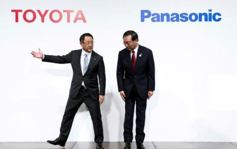 Toyota и Panasonic будут вместе выпускать аккумуляторы для электромобилей в 50 раз превосходящие современные по емкости