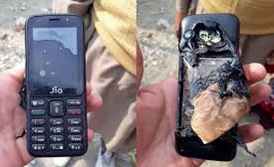 Взрыв телефона JioPhone убил 60-летнего индийца