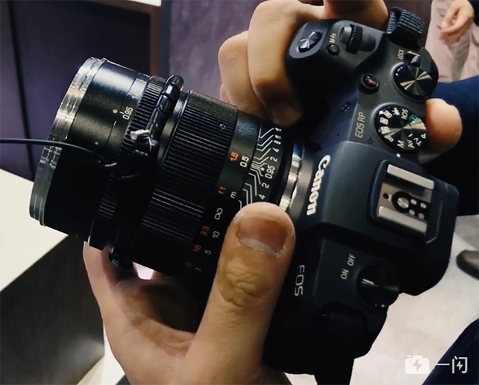 Появились фото объектива Zhongyi Speedmaster 0,95/50mm III, который будет выпускаться в вариантах с креплениями Canon RF, Nikon Z и Sony E