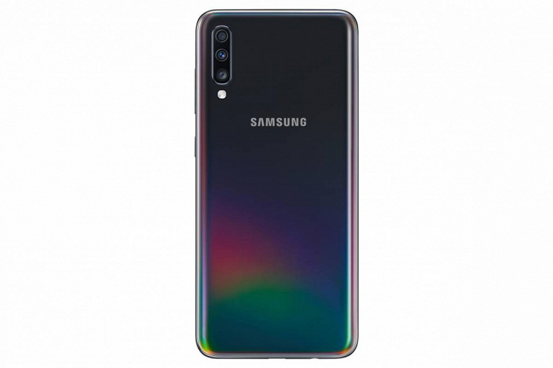Представлен Samsung Galaxy A70: SoC Snapdragon 670, два модуля камеры разрешением 32 Мп, аккумулятор емкостью 4500 мА·ч и зарядка быстрее, чем у Galaxy S10