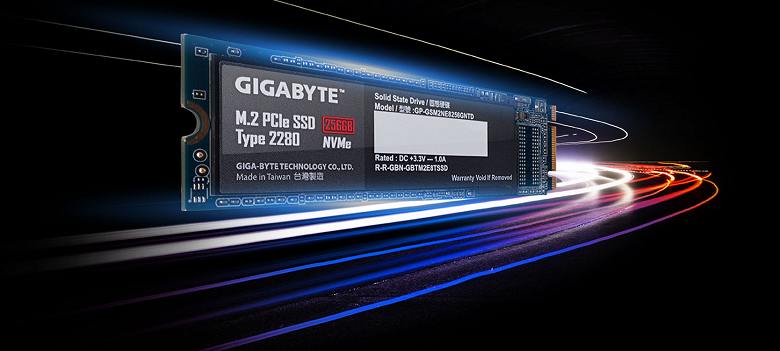 Очень быстро. Gigabyte покажет SSD с интерфейсом PCIe 4.0 и скоростью передачи данных в 5000 МБ/с