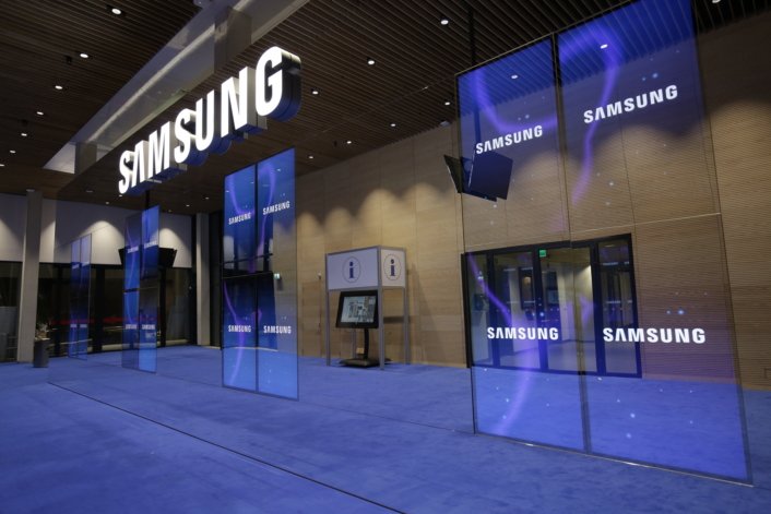 Samsung остается безоговорочным лидером рынка дисплеев
