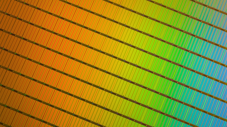Аналитики TrendForce заговорили о неконтролируемом падении цен на флеш-память NAND