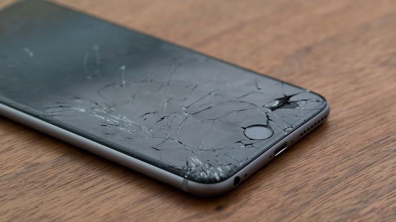 Apple разрешила любым магазинам ремонтировать iPhone