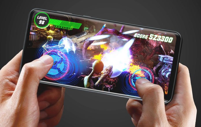 Sharp Aquos Zero 2 — первый в мире смартфон с 240-герцевым экраном и Android 10 из коробки