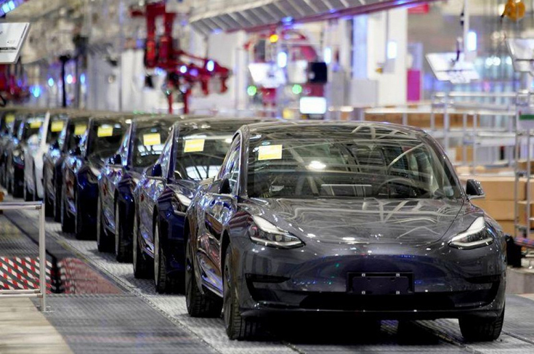 Tesla повышает цены на электромобили Model 3 в Китае