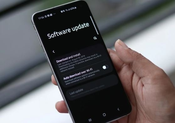 Какие смартфоны Samsung обновятся до Android 11? Список