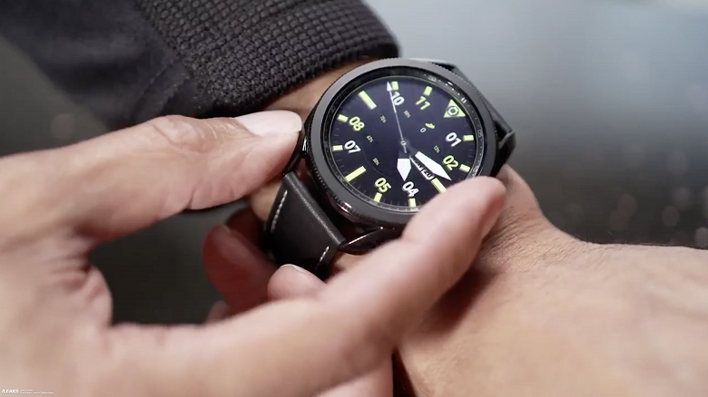 Представлены умные часы Samsung Galaxy Watch3