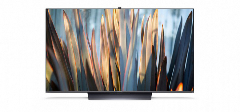 MediaTek S900, 8K, выдвижная камера и много памяти. Представлен флагманский телевизор Skyworth 8K Q71