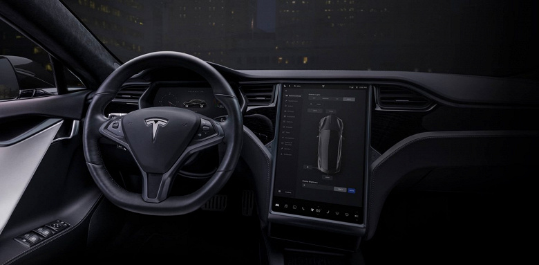 Tesla попросит 500 долларов за обновление, возвращающее радиоприемник в Model S и Model X