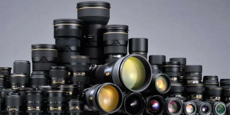 Nikon закроет два из трех своих японских заводов по производству объективов
