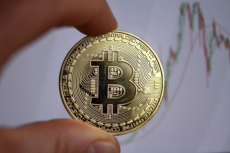 Bitcoin побил исторический максимум и устремился к $70 тыс., Ethereum тоже установил рекорд