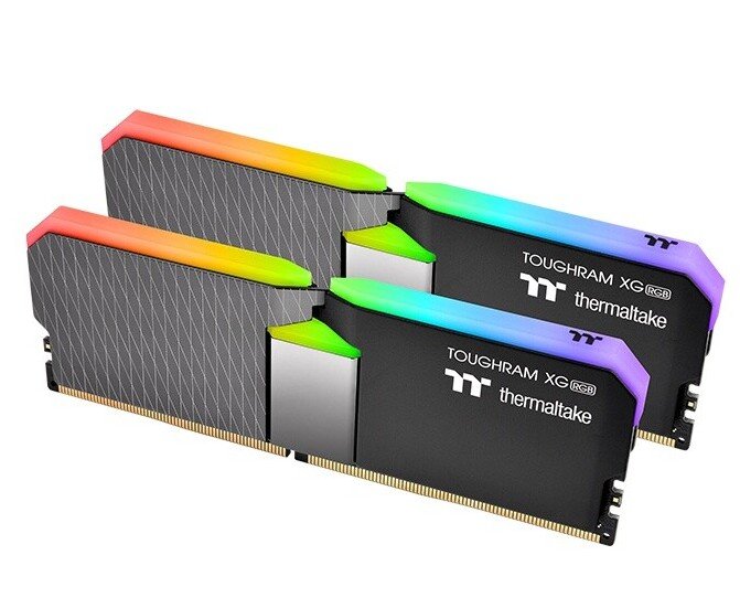 Представлены наборы модулей памяти Thermaltake ToughRAM XG RGB 