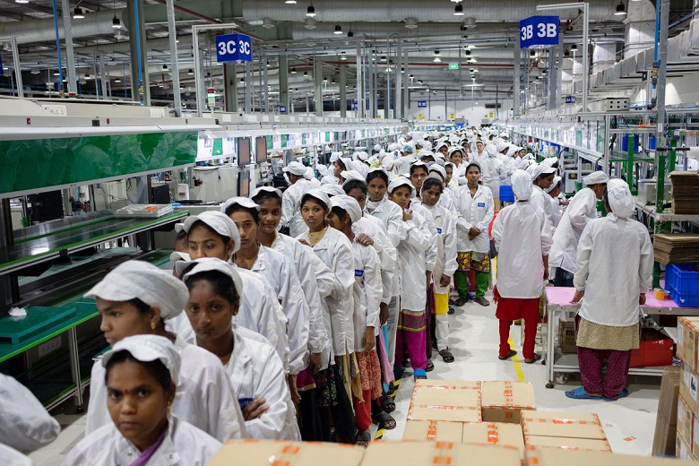 Foxconn собирается производить iPhone 12 в Индии