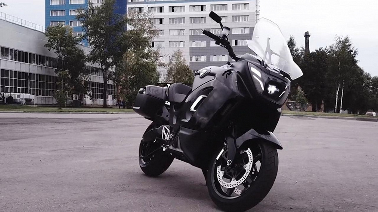 Представлен российский электромотоцикл Aurus: от 0 до 100 км/ч за 3,7 с 