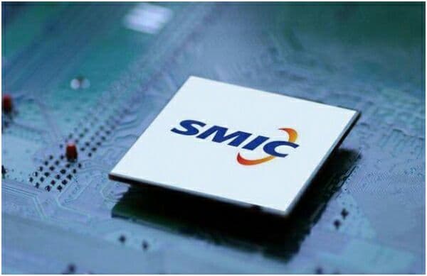У Huawei появилась надежда? Китайский контрактный производитель SMIC начнет выпускать 7-нанометровые SoC в обход американских санкций