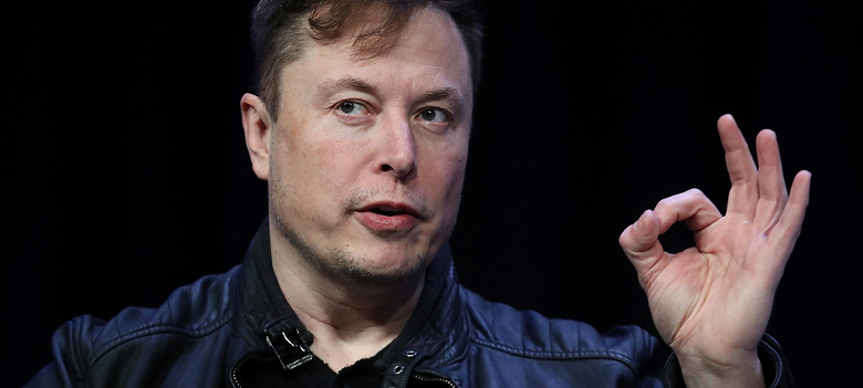 Илон Маск добавил в электромобили Tesla матерную команду 