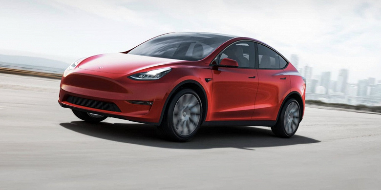 «Этой функцией почти никто не пользовался», — Илон Маск ответил на жалобы новых владельцев Tesla Model Y