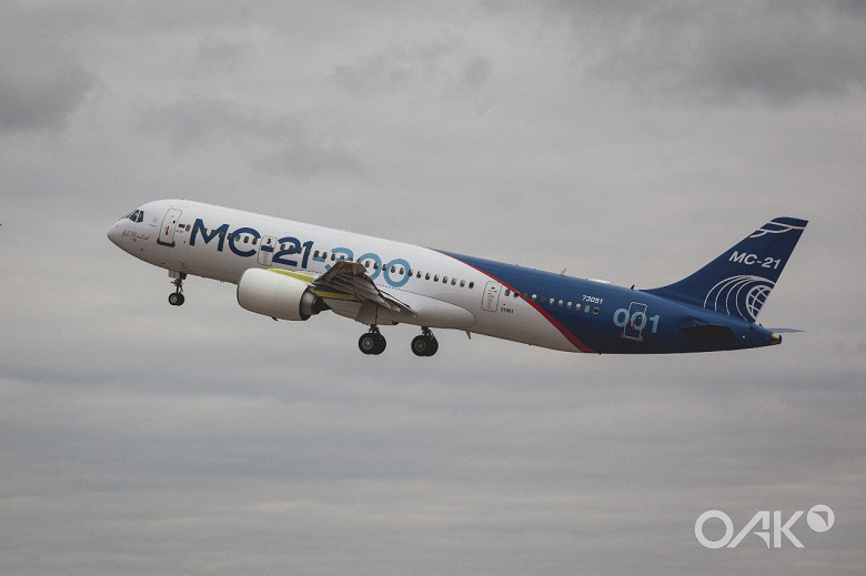 Как в России будут импортозамещать шины Michelin для отечественного авиалайнера МС-21?