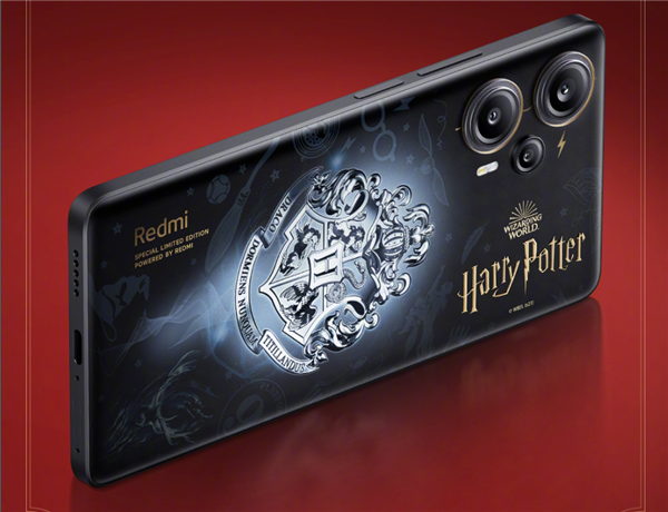 Это первый в мире смартфон в стилистике Гарри Поттера. Представлен Redmi Note 12 Turbo Harry Potter Edition