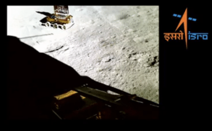 Видео: индийский ровер «Прагьян» резвится на Луне