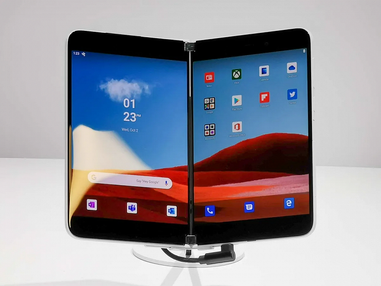 Возврат Microsoft к Android получится неоднозначным. Смартфону Surface Duo приписывают маленький аккумулятор и отсутствие NFC