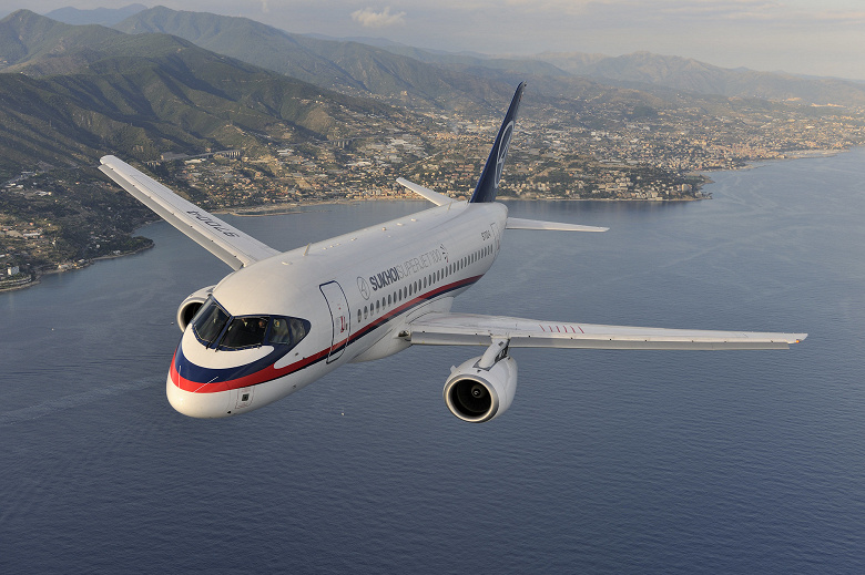 Импортозамещенные самолеты SSJ 100 получат конструктивную особенность, снижающую расход топлива