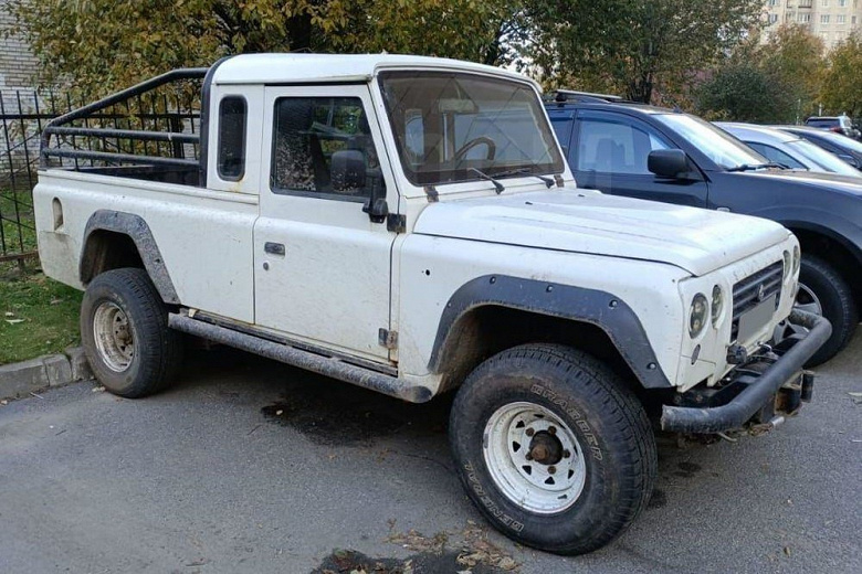 В России на продажу выставили экзотический внедорожник Santana. За испанский клон классического Land Rover Defender просят 1,1 млн рублей