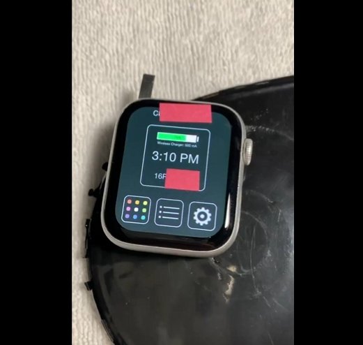 Оно работает. В Сети показали прототип отменённой зарядки Apple AirPower, который может заряжать Apple Watch