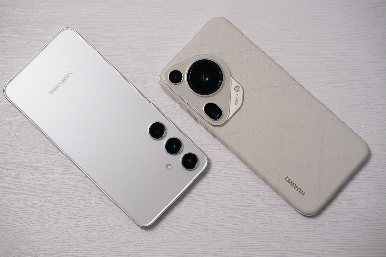 Новейший Huawei Pura70 Ultra позирует рядом с Samsung Galaxy S24 Plus на живых фото